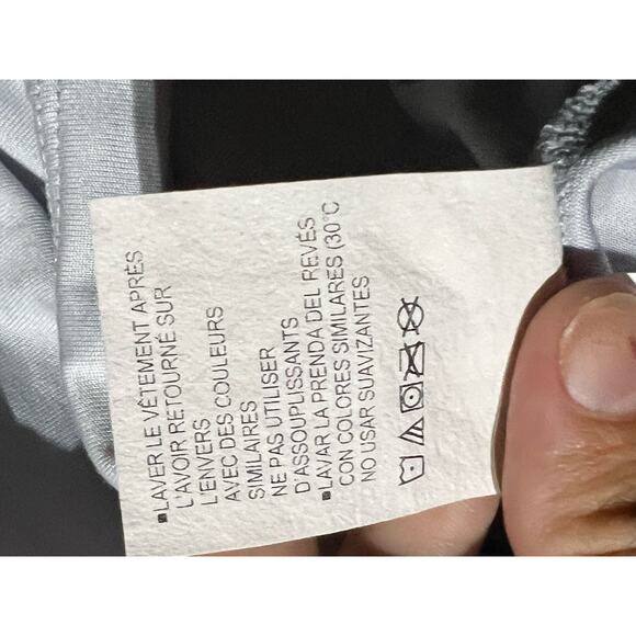 Men's Grey and Orange Under Armour T-Shirt – Good Condition - Picture 8 of 13